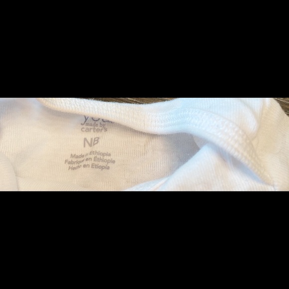 Carter’s Long Sleeve Onesie W/3 Pants, Size NB - Picture 4 of 10